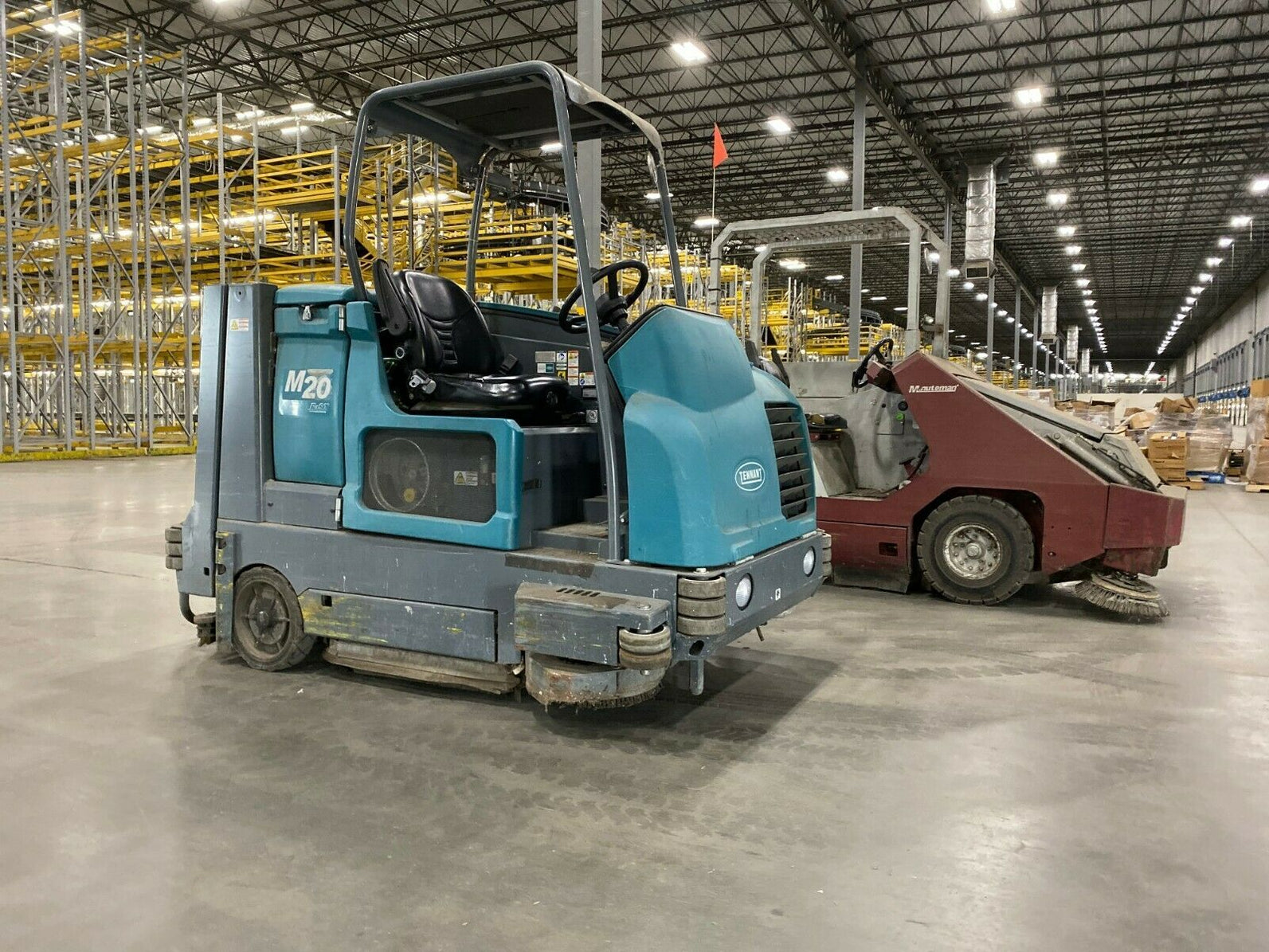Underneath Rack Sweeper Other Equipment — Pallet Rack Surplus